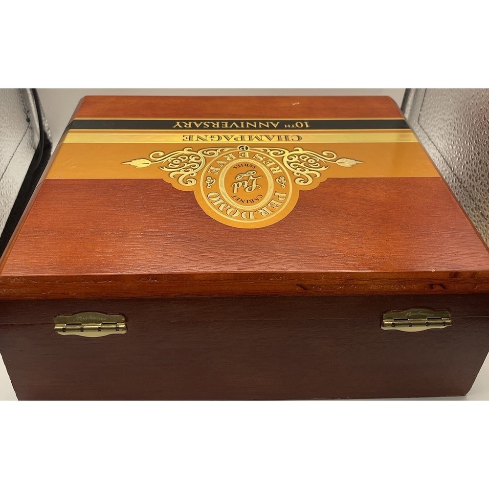 Perdomo Reserve Empty Cigar Box Wood 10th Anniversary Super Toro 6x60 Humidor - Picture 6 of 7